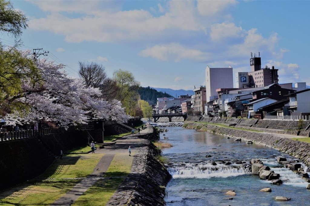 Hidamari Apartment Takayama  Ngoại thất bức ảnh